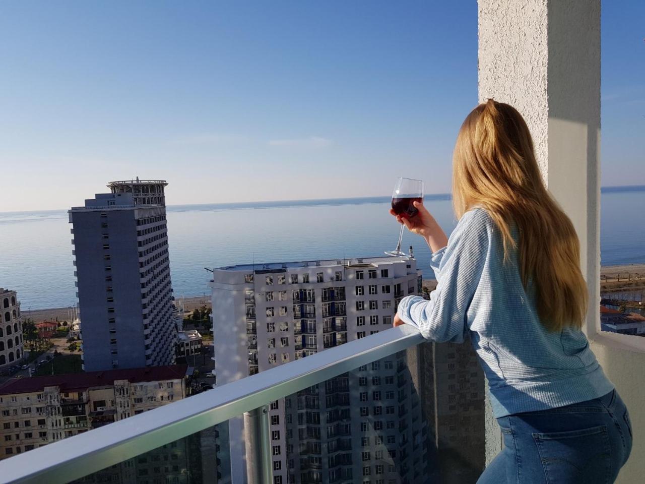 Batumi Real Lux Apartamento Exterior foto